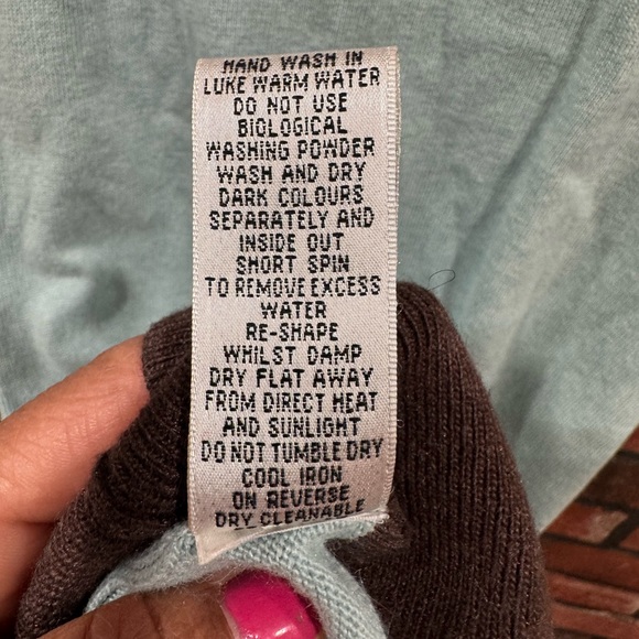 Boden Colorful V-Neck Women's Dress - Picture 8 of 9